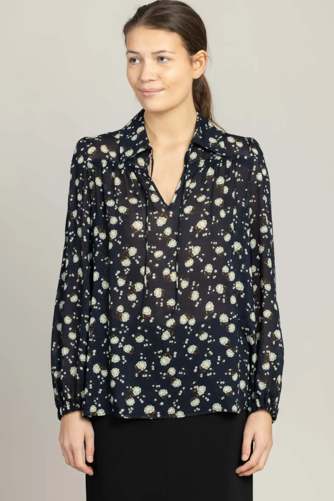 Bluse - Floral Volumes Blue/White Flower Garden