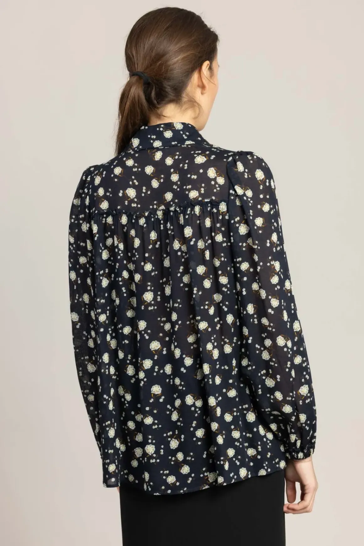 Bluse - Floral Volumes Blue/White Flower Garden