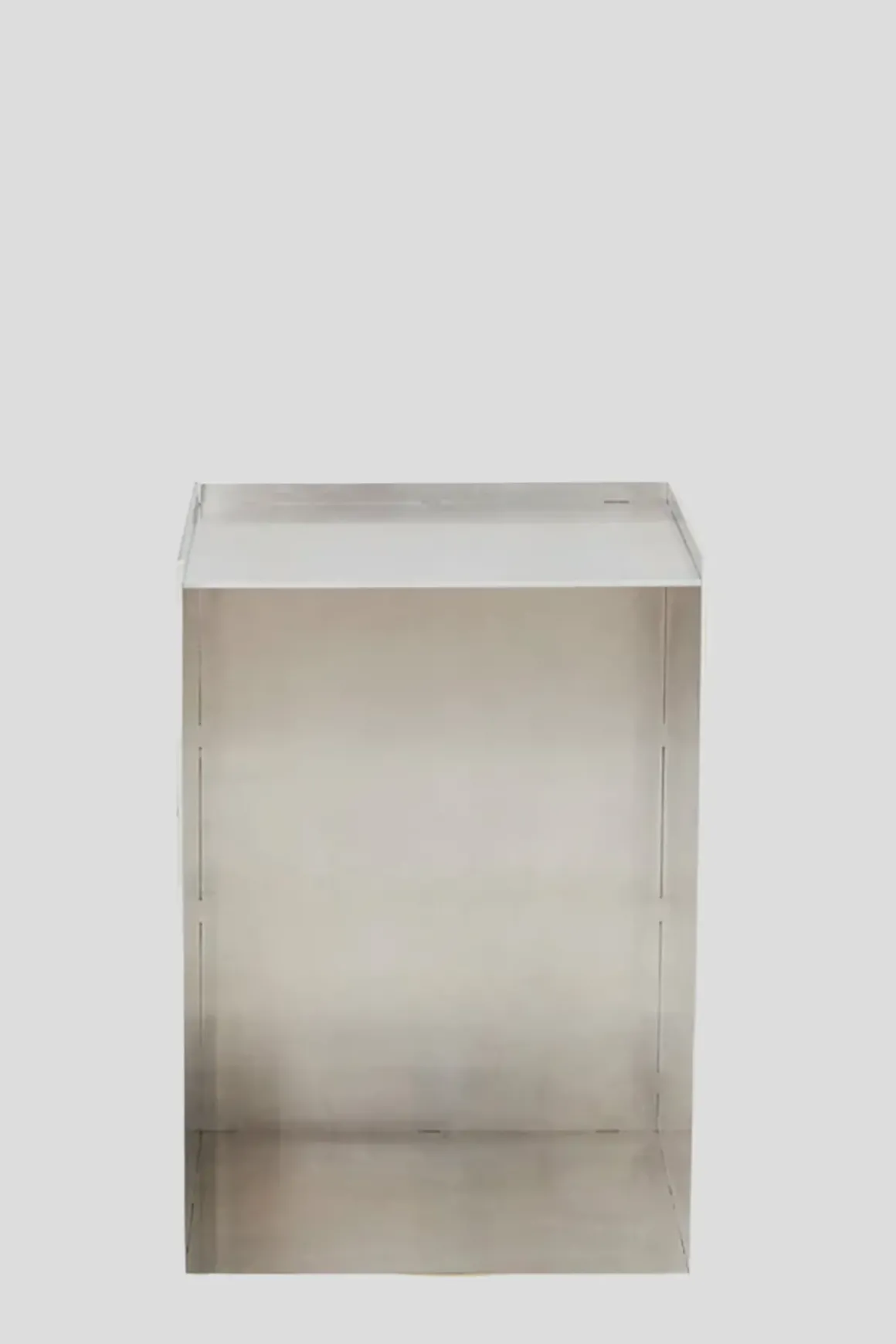Boks - Rivet h48xb32cm Aluminium