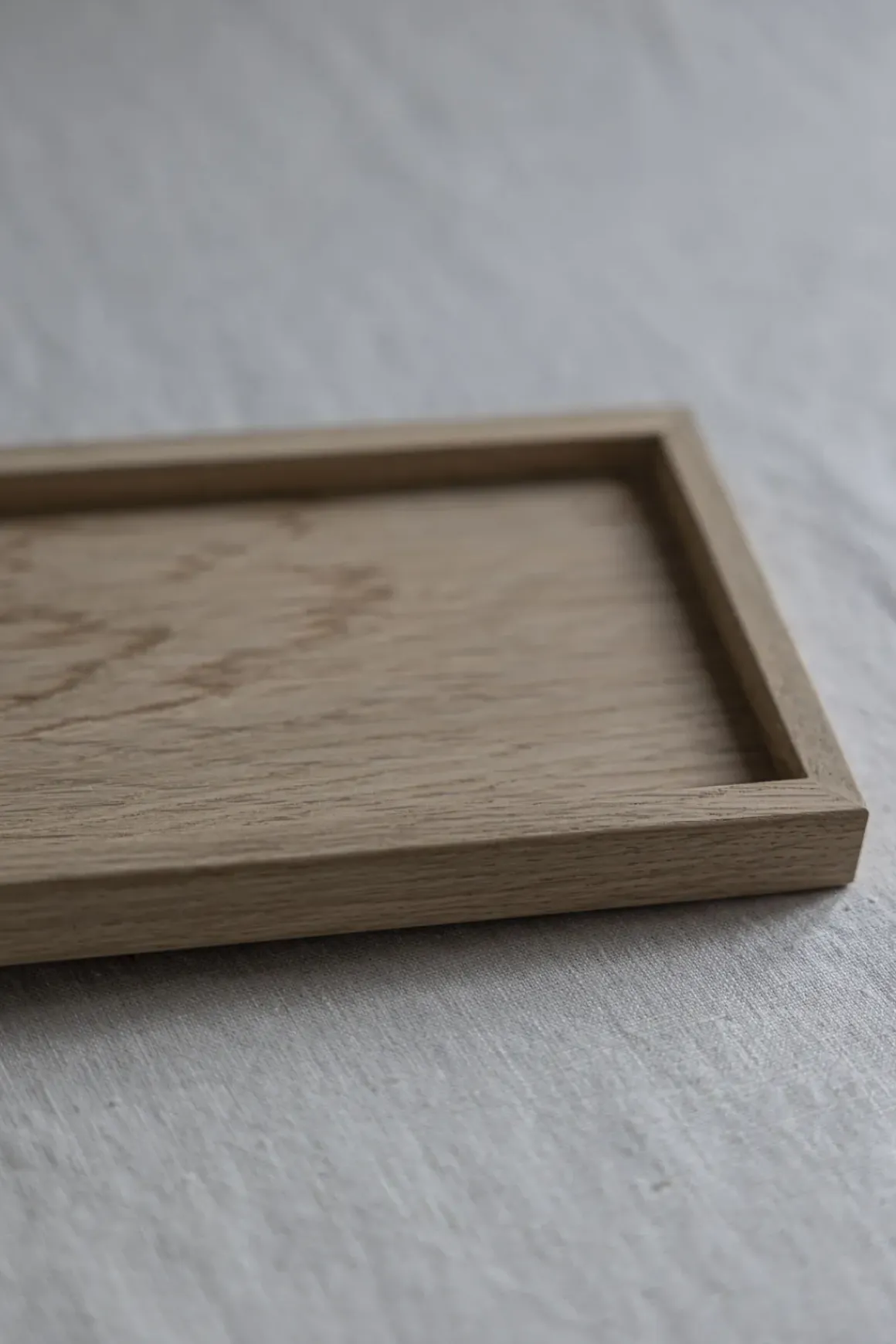 Brett - Tray S Oak
