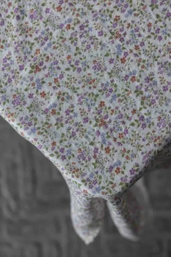 Duk - Violet Flower