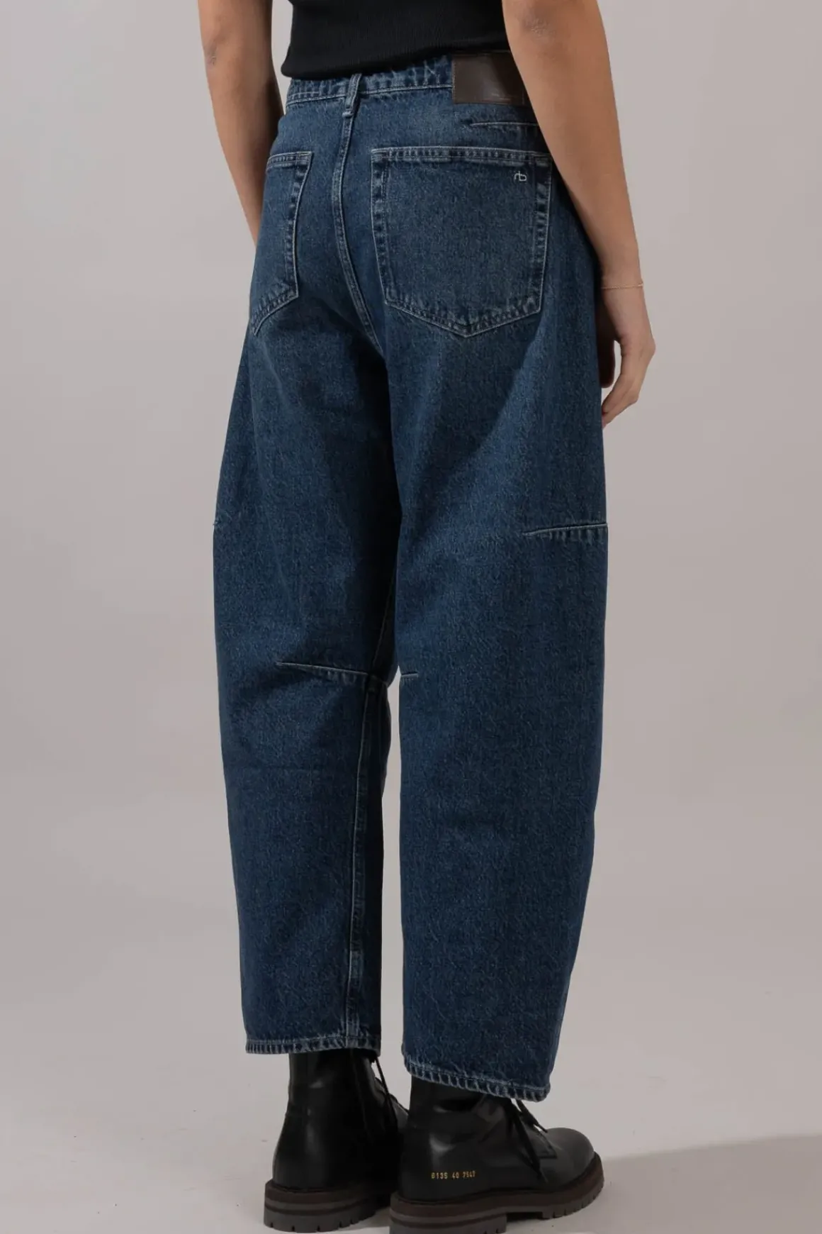 Jeans - Charlie Barrel Jean