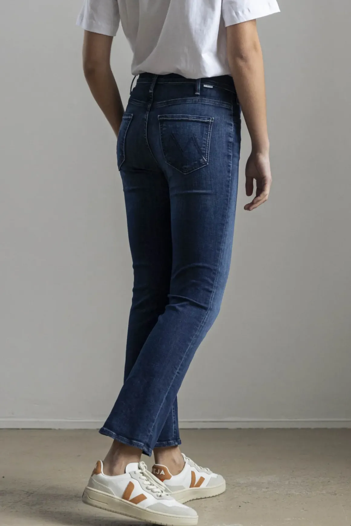 Jeans - The Hustler Ankle Heirloom