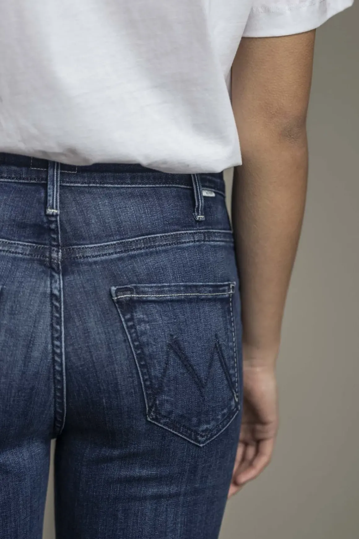 Jeans - The Hustler Ankle Heirloom