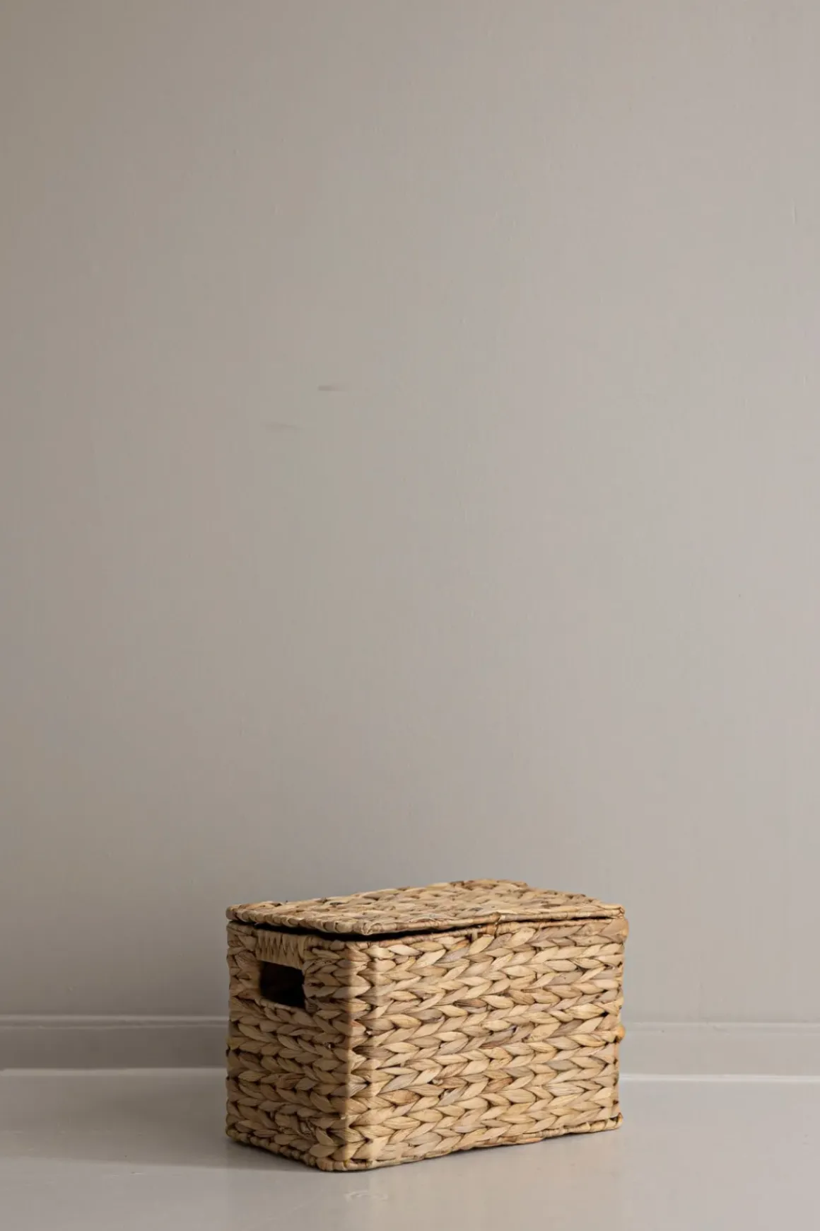 Kurv Lily - m/Lokk 22x35xH22cm
