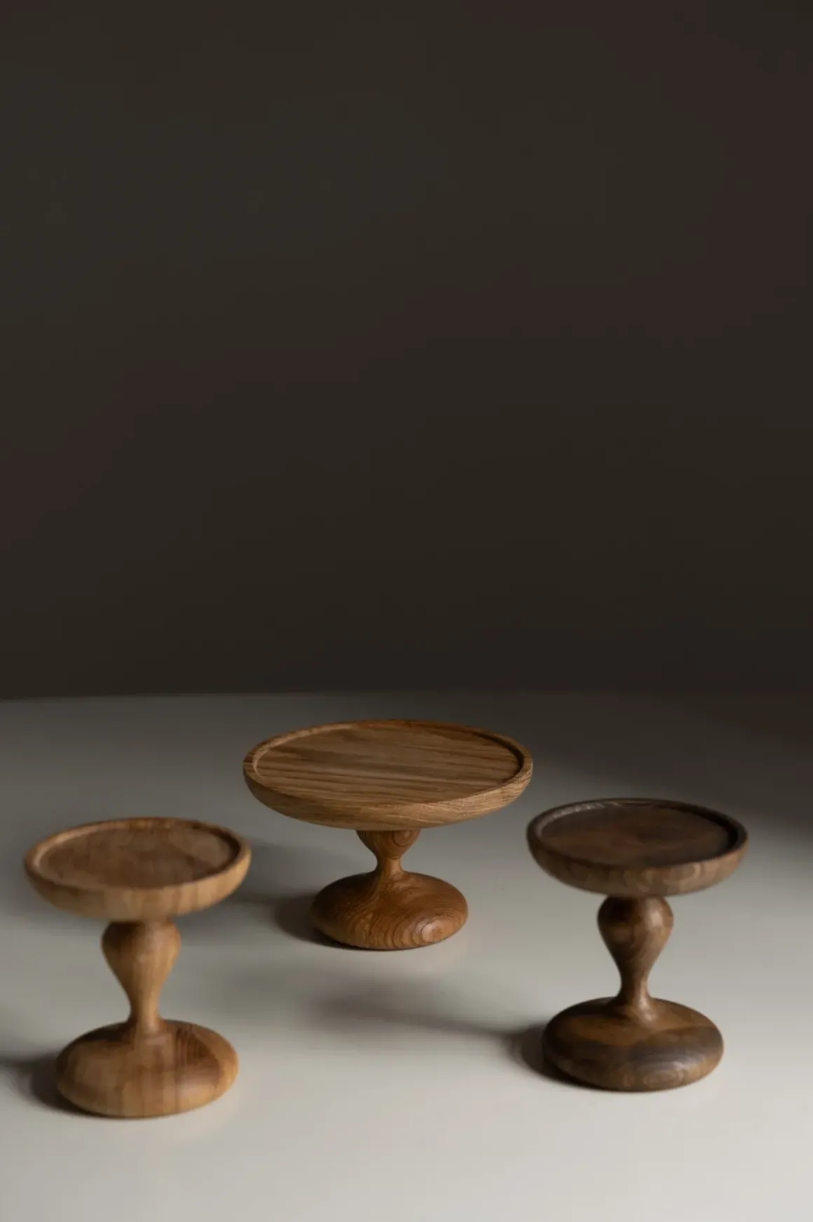 Lysfat - Wooden Cake Dish S Dark