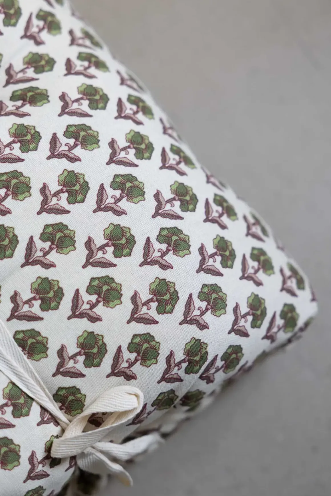 Madrass - 45x125cm Off-White/Green/Burgundy