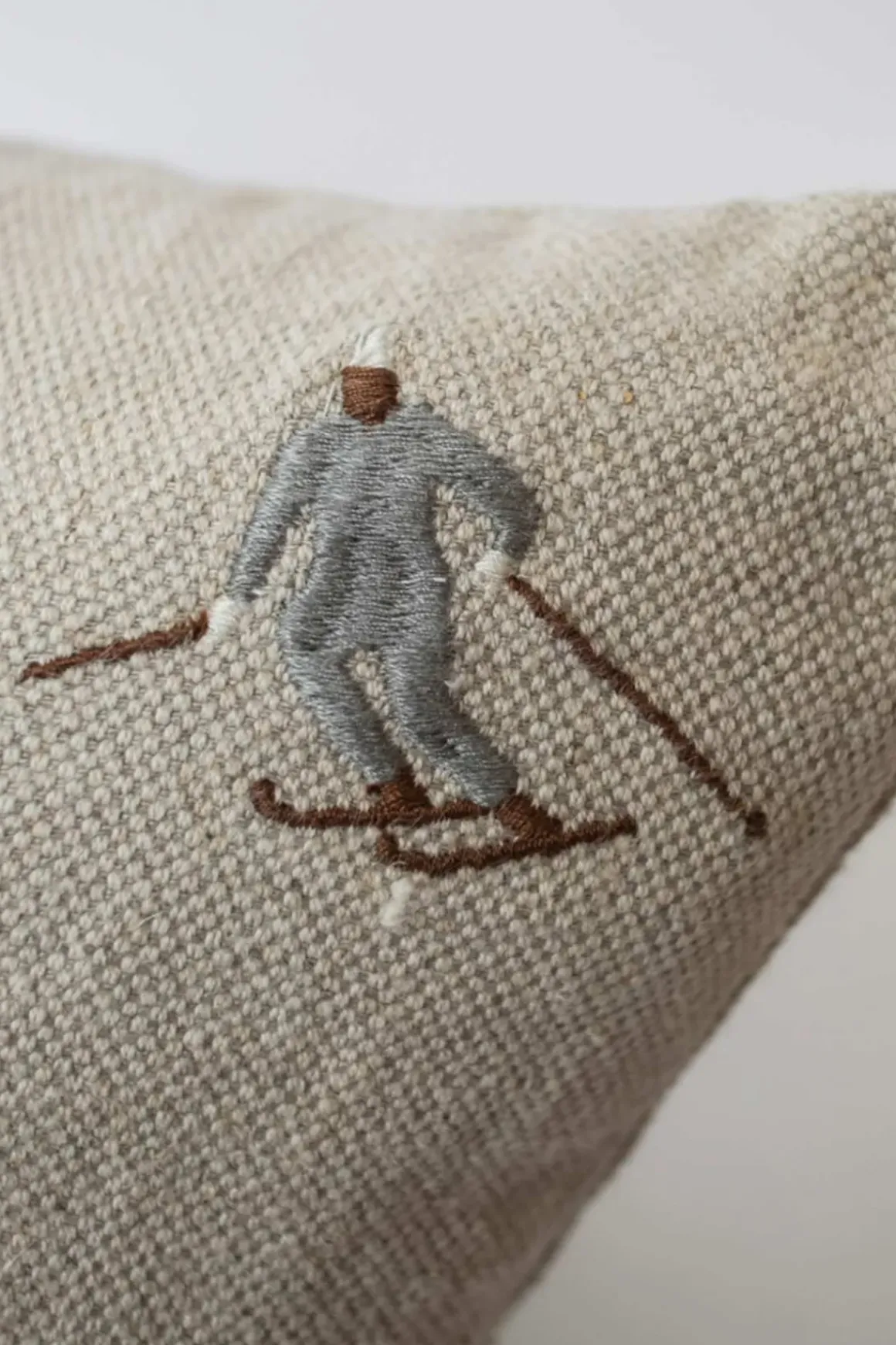 Putetrekk - Skiers Embroidered 48x48cm