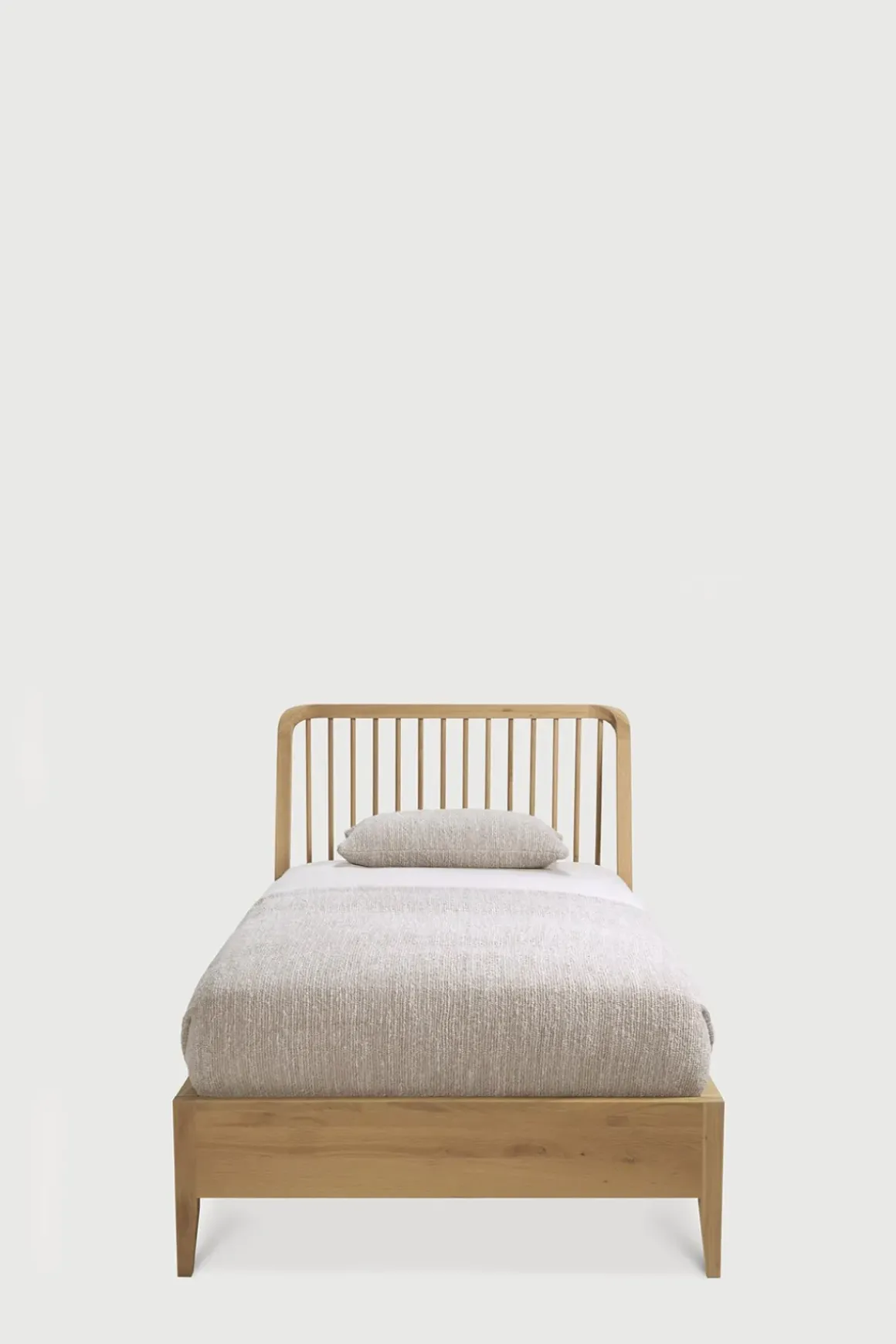 Seng - Spindle Bed 90x200cm Oak