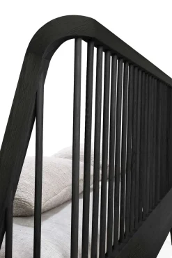 Seng - Spindle Bed 160x200cm Oak Black