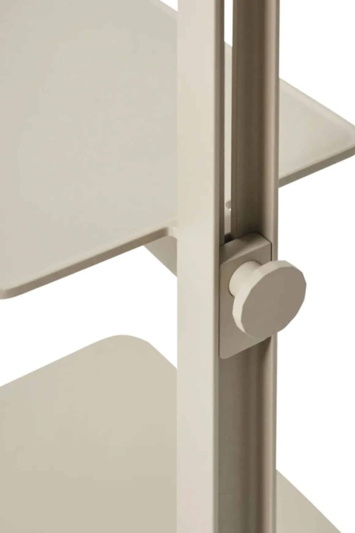 Sidebord - Museum Regulerbart H76,5cm Beige
