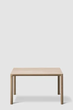 Sidebord - Piloti Modell 6725 63x63xh41cm Såpet Eik