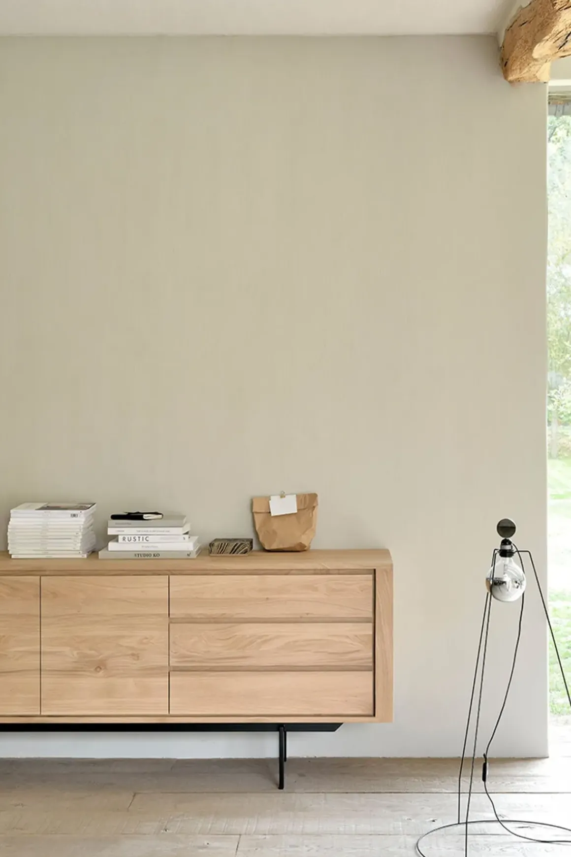 Skjenk - Shadow M 180x45xH80cm Eik