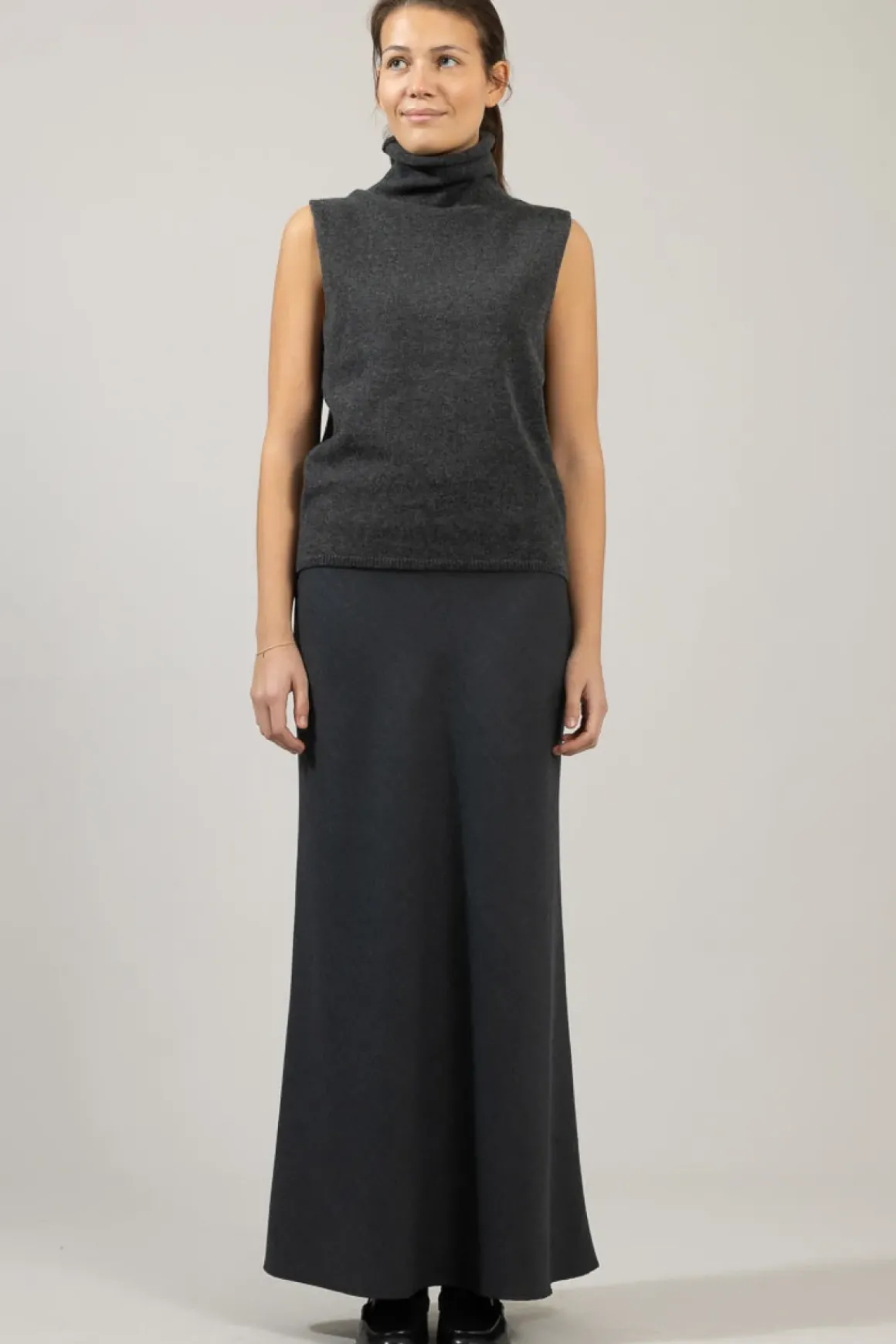 Skjørt - Bias Cut Maxi Charcoal Grey