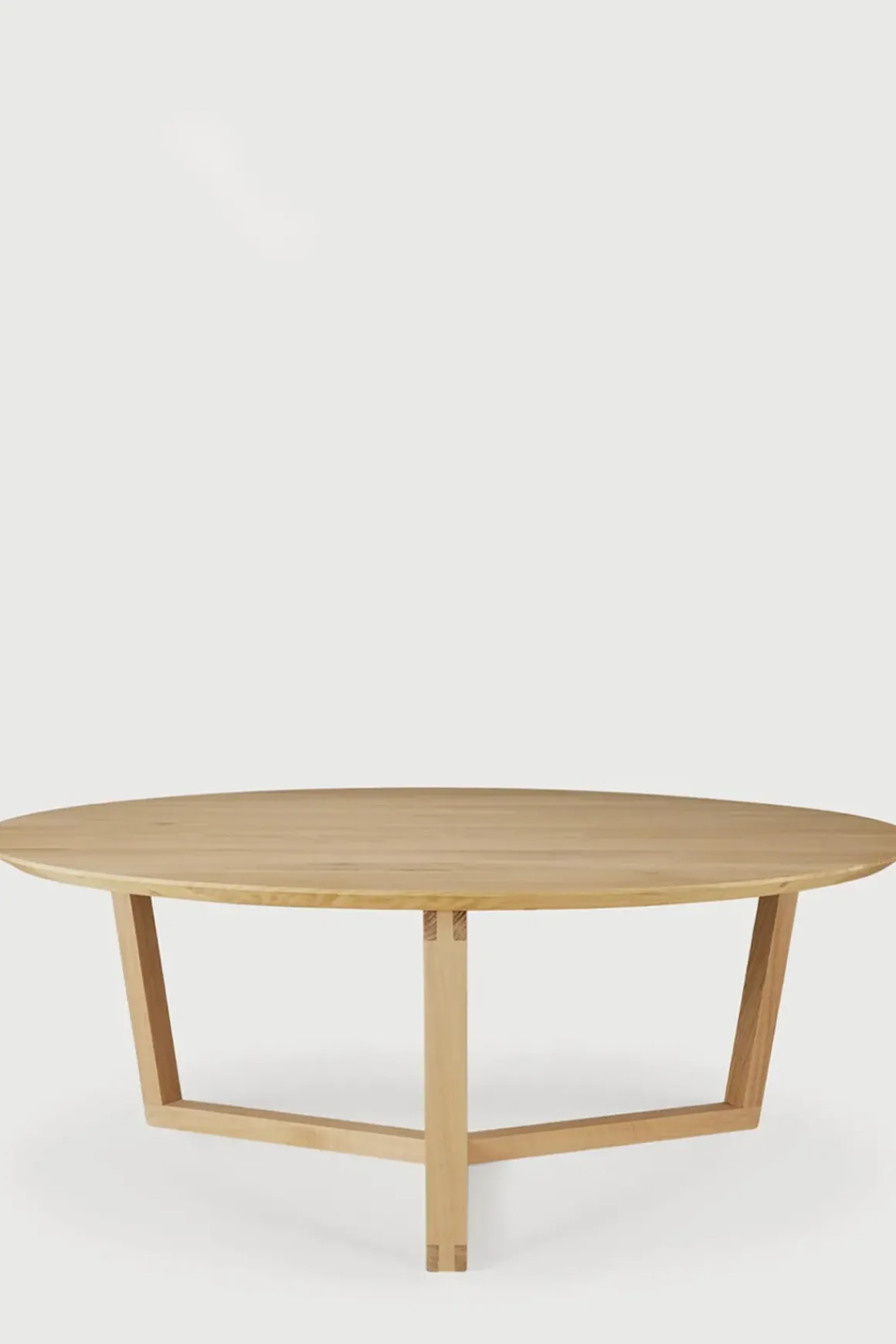 Sofabord - Tripod Dia96cm Varnished Oak
