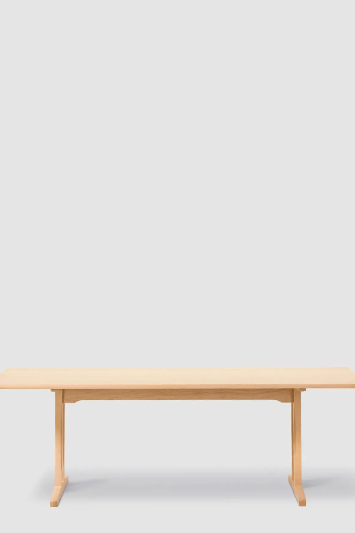 Spisebord - C18 Modell 6293 220cm Lys Oljet Eik