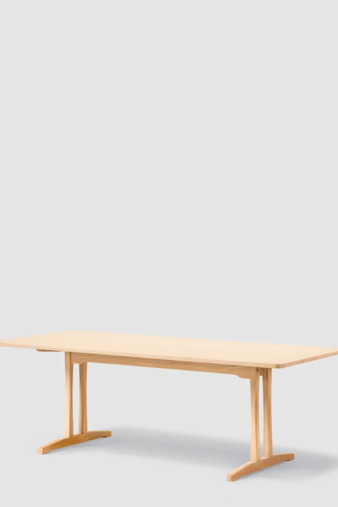Spisebord - C18 Modell 6293 220cm Lys Oljet Eik