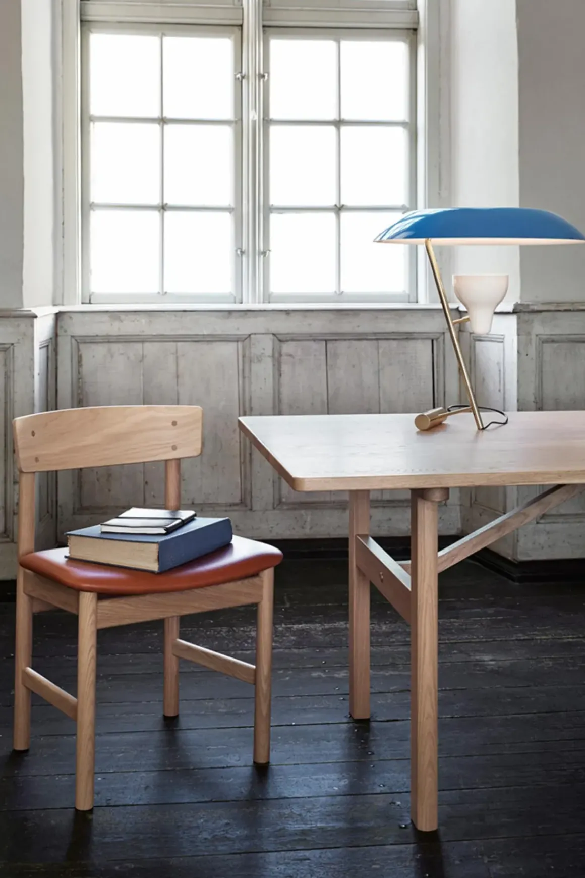 Spisestuestol - Mogensen Model 3236 Oljet Eik / 75 Cognac Lær