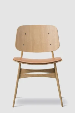 Spisestuestol - Søborg 3051 Lakkert Eik /75 Cognac Lær