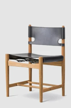 Spisestuestol - Spanish Dining Chair 3237 u/Arml. Oljet Eik / Sort Lær
