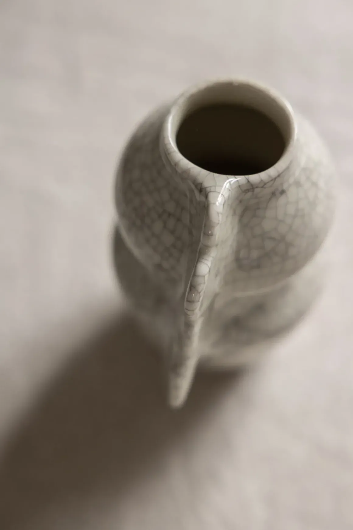 Vase - Medee H16cm Quartz Craquele